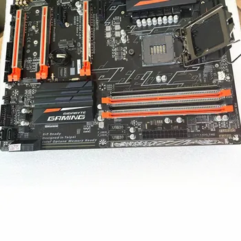 Už Gigabyte GA-Z270-Phoenix Žaidimų Plokštė 64GB LGA 1151 DDR4 ATX Naudojamas Mainboard 100% Testuotas, Pilnai Darbo