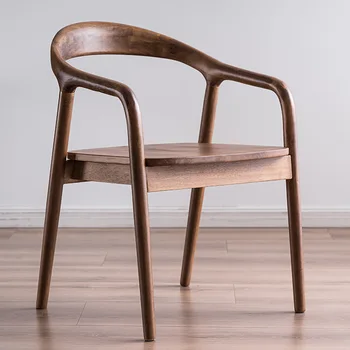 Šiaurės medžio masyvo atlošas valgomojo kėdė Schumette atsitiktinis kavinės kėdės paprasta fotelis biuro stalas, kėdės,